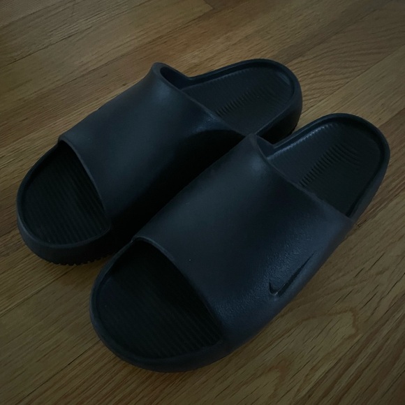 Nike Calm Slides - Picture 6 of 6